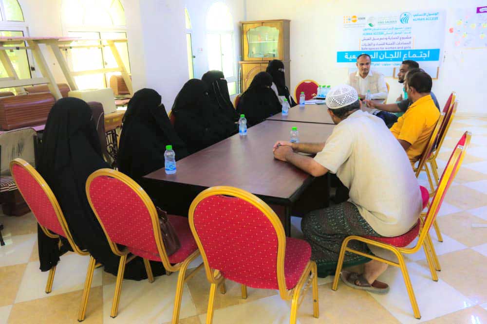 عقد الاجتماع الدوري لأعضاء اللجان المجتمعية وشبكة الإقران في سيئون