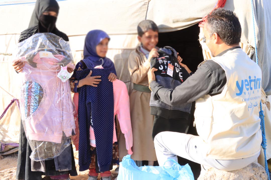 كسوة الايتام