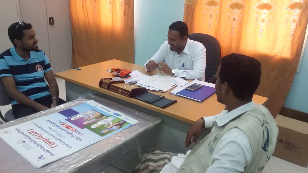 مدير مشروع دعم خدمات الصحة الإنجابية يزور مركز شحير الصحي 