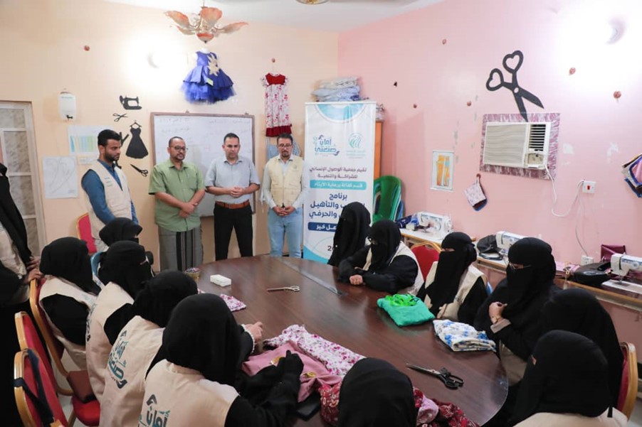 برنامج مهني لتحسين معيشة 49 امرأة