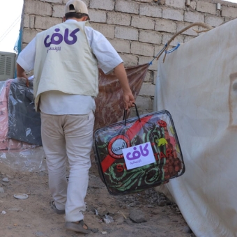 450 نازحا يستفيدون من حقائب شتوية