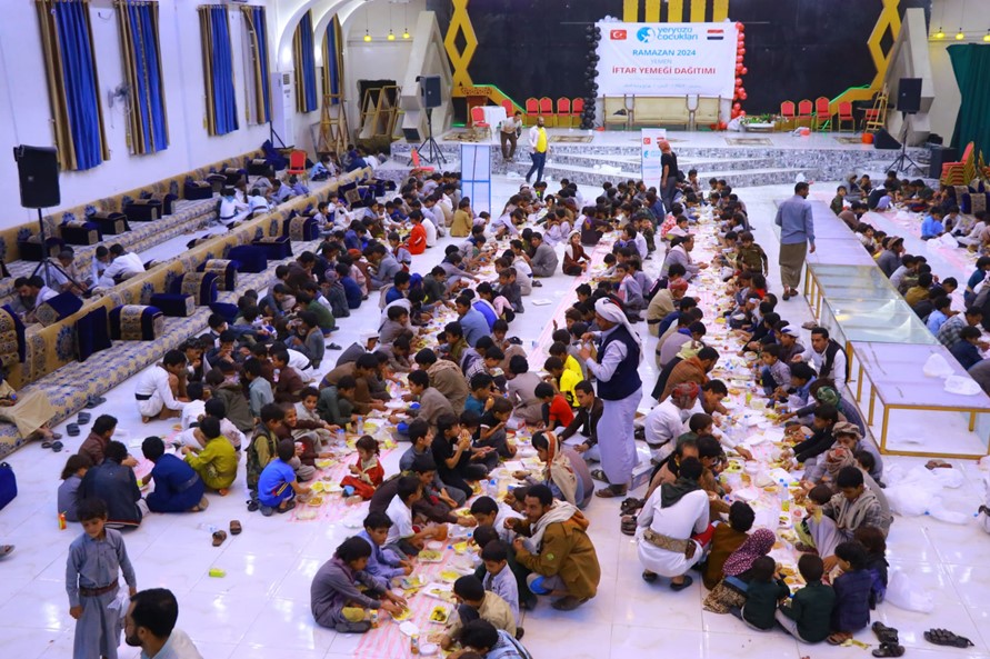 إفطار جماعي ونشاط ثقافي وترفيهي للأيتام