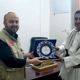 وقف اليتيم التركي تكرم الوصول الإنساني