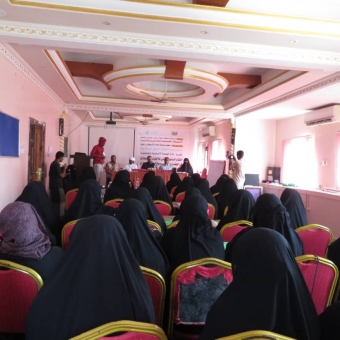 The 2nd annual meeting of doctors and midwives launched in obstetric emergencies in Al-Mahrah