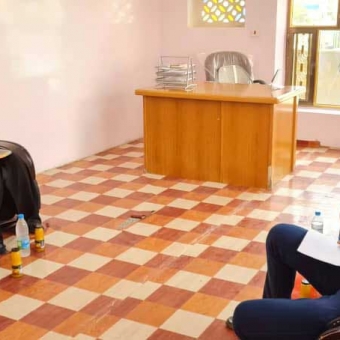 NRC representative in Marib governorate visits the community center for IDPs