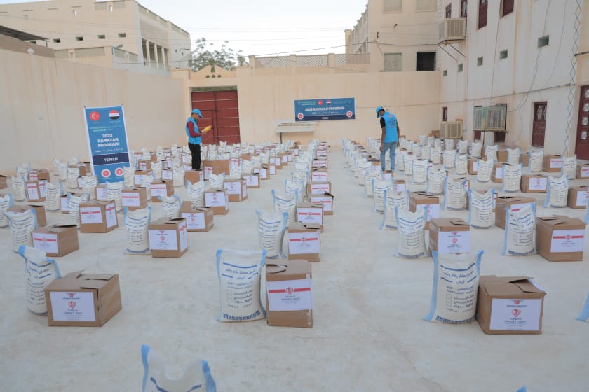 Funded by the Türkiye Diyanet Vakfı About 4,000 families benefited from Ramadan charity projects in 12 Yemeni governorates